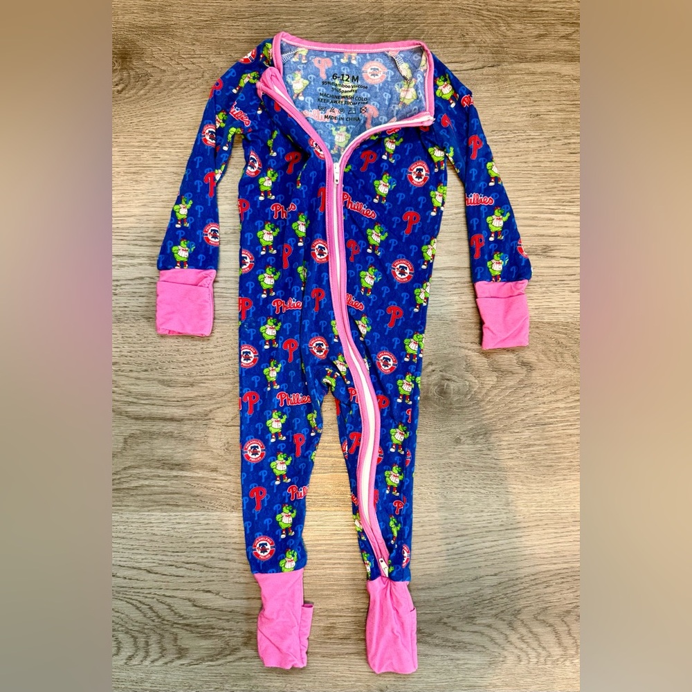 Philadelphia Phillies Phanatic Bamboo Double Zip PJs 6-12 Months Philly